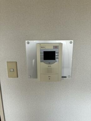 モニター付きインターフォン