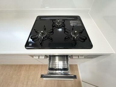 コンロ新品交換済み