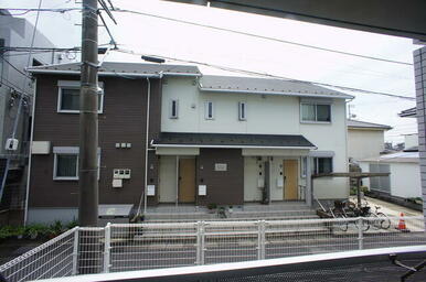 バルコニーからの景色です！圧迫感がないので暮らしやすい♪