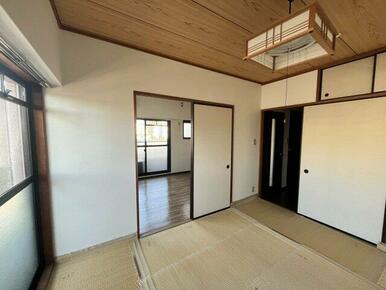 落ち着いた雰囲気の和室付きです