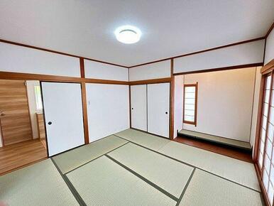 「和室」畳表替え、襖・障子張替え済み