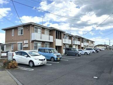 全３棟のシャーメゾンタウンとなります。