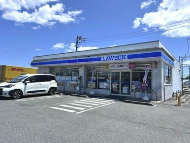 ローソンひたちなか足崎店まで徒歩１０分です