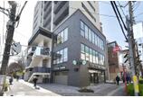 情報提供会社