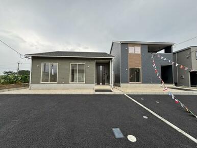 左が1号棟右が2号棟