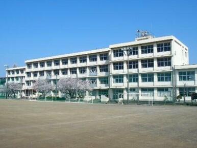 藤枝市立高洲中学校