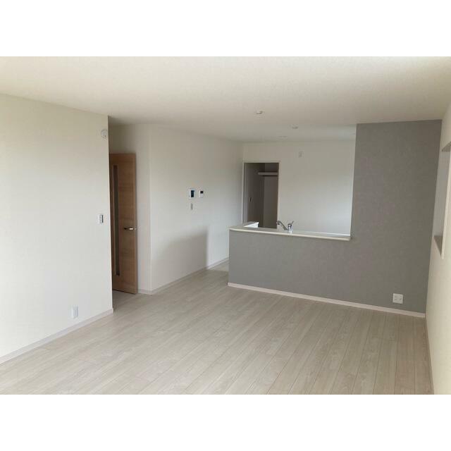 長い時間を過ごすリビングだから自分らしいスタイルを演出したい（1号棟）