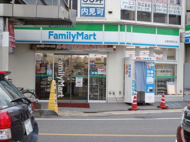 ファミリーマート北浦和駅東口店