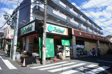 トップパルケ松原店