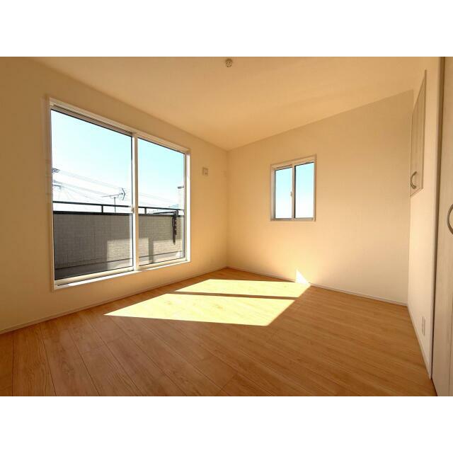 洋室 (1)号棟 2025年11月撮影