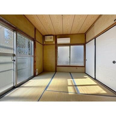 ２面採光で明るい４．５帖