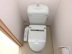 トイレ（温水洗浄暖房便座）