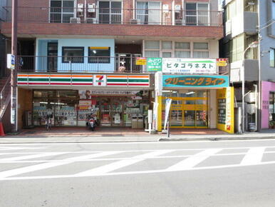 セブンイレブン【横浜長津田４丁目店】