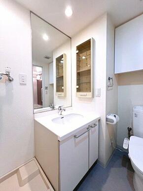 身支度に便利な独立洗面台