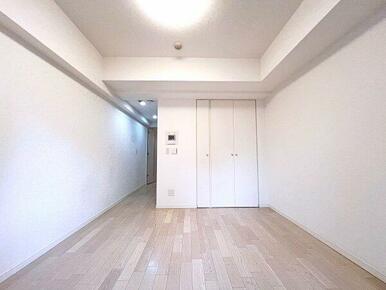 リビングにも収納完備