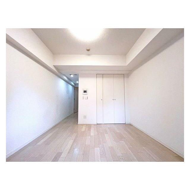 リビングにも収納完備