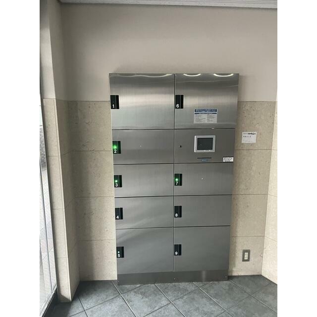 宅配ボックス