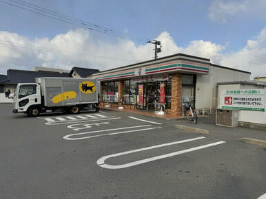 セブンイレブン福岡野方2丁目店