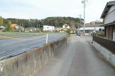 前面道路含む現地写真