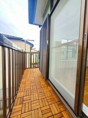 陽当たり良好なバルコニー