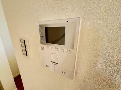 インターホンモニター