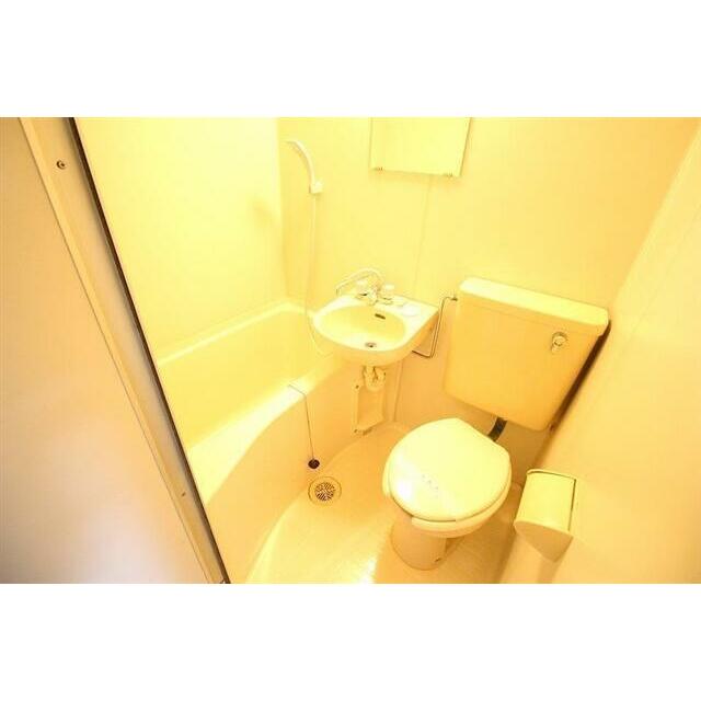 バス、トイレ３点ユニット