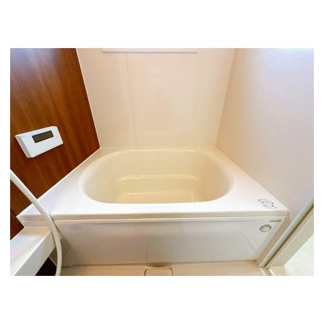 「浴室」浴槽の様子