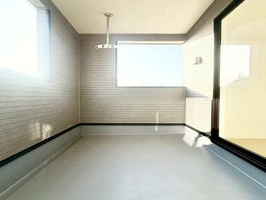 8.51㎡の広々ルーフバルコニー 洗濯物をいっぱい干せます！