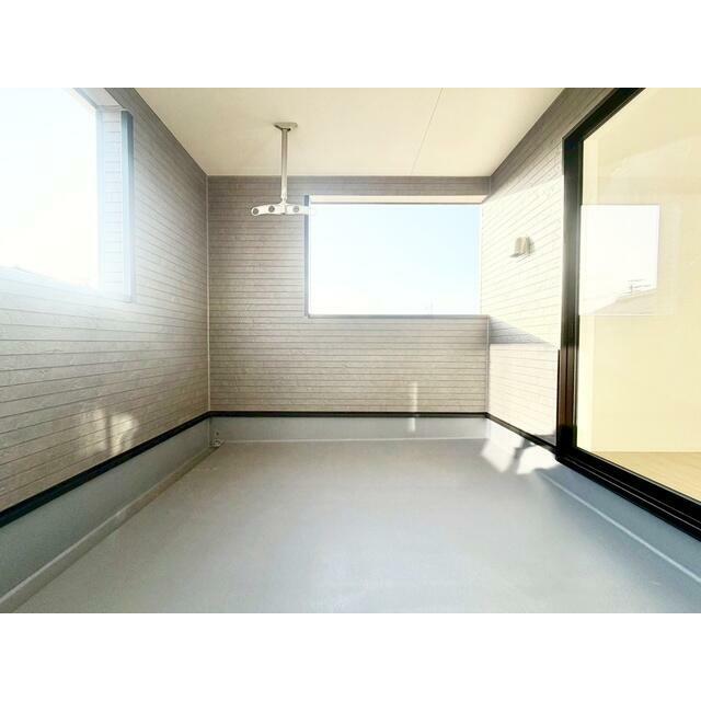 8.51㎡の広々ルーフバルコニー 洗濯物をいっぱい干せます！