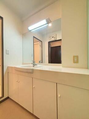 別部屋・反転タイプ参考写真となります