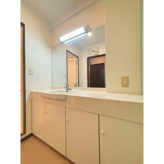 別部屋・反転タイプ参考写真となります