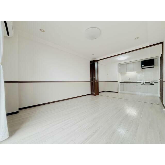 別部屋・反転タイプ参考写真となります