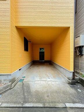 「駐車スペース」1台駐車可能です。