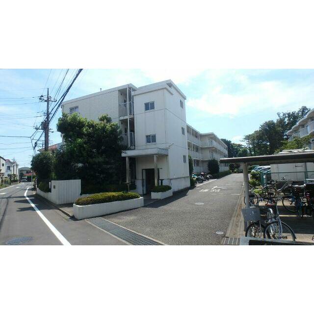 ３階建てマンション★小型犬１匹飼育可能♪