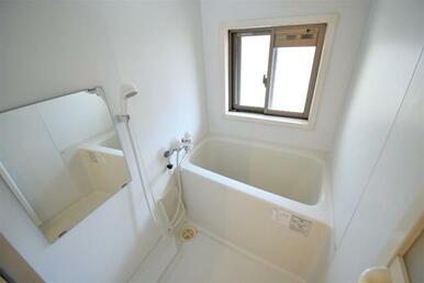 小窓がついているので換気できます！