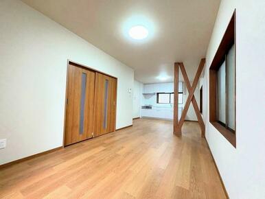 「LDKキッチン側」ダイニングスペースとしてご利用いただけます。