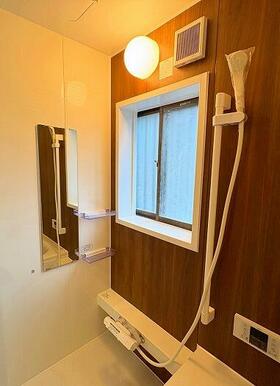 「浴室　設備」全て新規交換済みです。