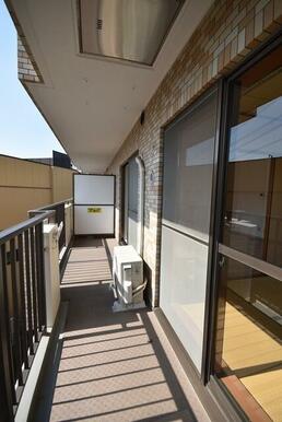 リビング側ベランダ