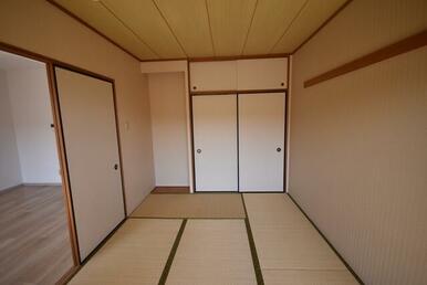 ＊畳はご入居直前に表替えします。爽やかない草の香りです＊