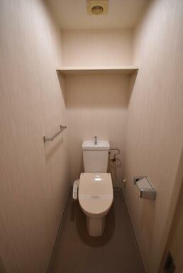 洗浄便座付きトイレ