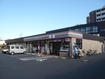 セブンイレブン八王子松木北店