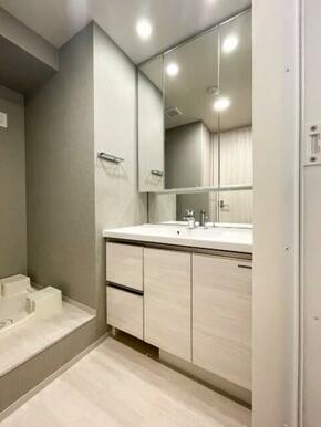 ※写真は同タイプ住戸です。