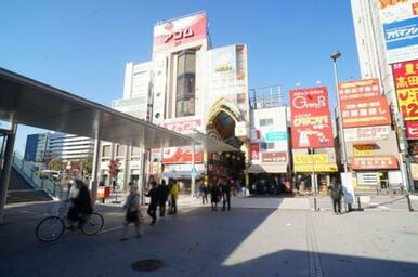 JR中央線「中野」駅周辺には商業施設が建ち並びます♪