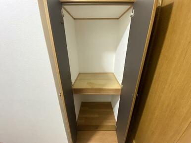 階段下収納