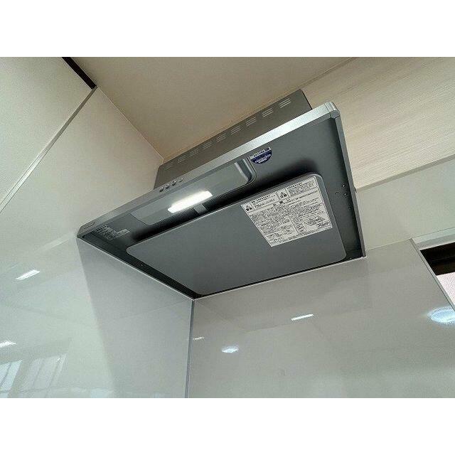 レンジフード新品交換済み