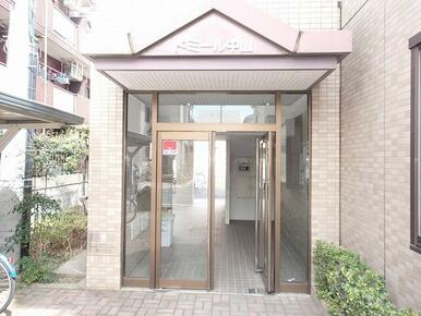 住まう人を迎えるエントランス！