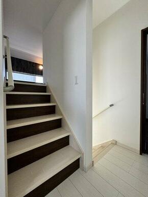 ロフトへの階段。