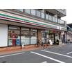 コンビニ