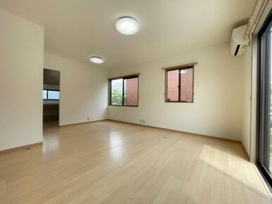 家族が集まり、何気ない出来事も気軽に話せる明るい空間＾＾