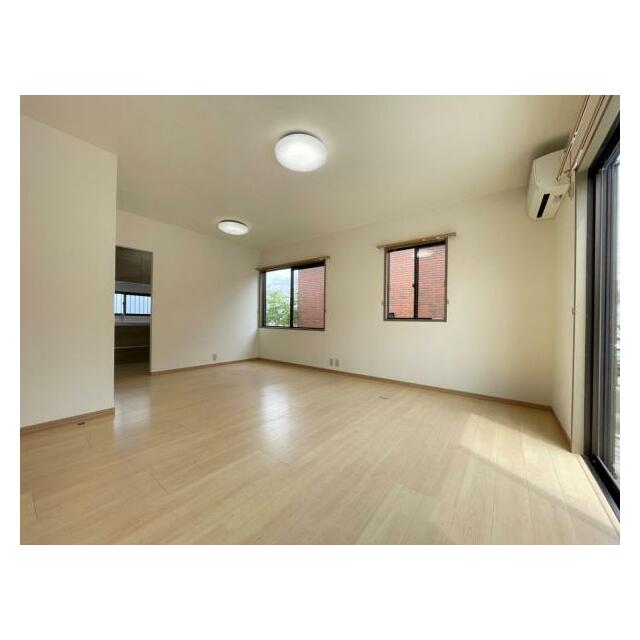 家族が集まり、何気ない出来事も気軽に話せる明るい空間＾＾